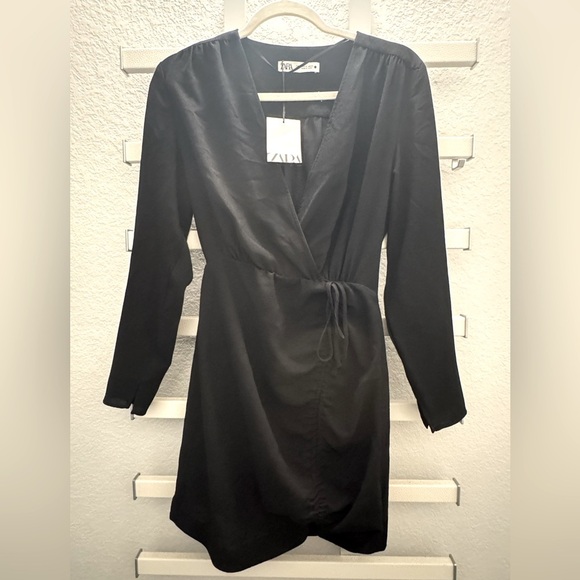 ZARA Black Long Sleeve V Neck Dress size Small - Picture 1 of 6